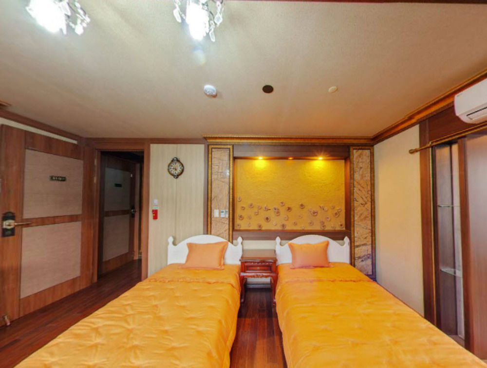Jeju Nine Resort Exterior photo