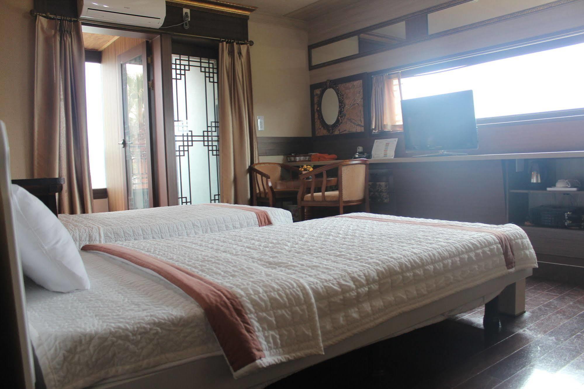 Jeju Nine Resort Exterior photo
